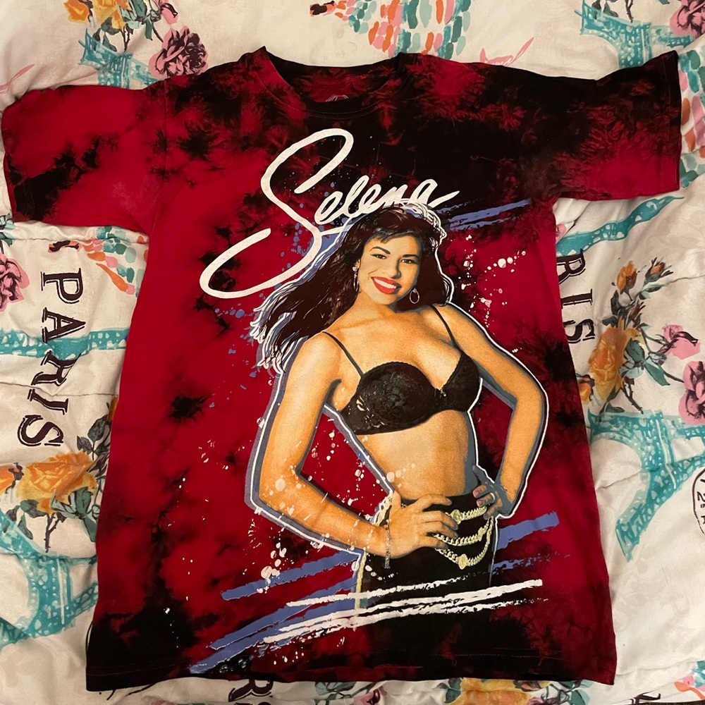 Selena Red & Black Graphic Tshirt Short Sleeve Shirt
